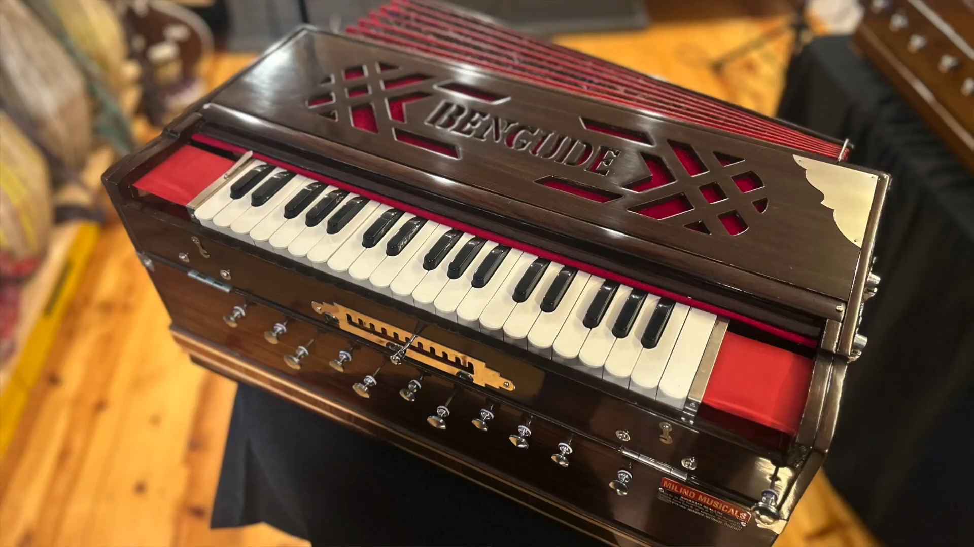 Bengude 9/3 Scale Changer Harmonium