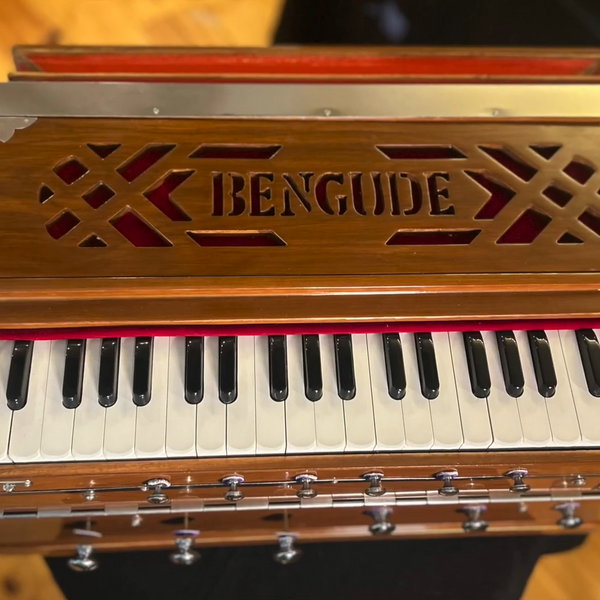 Bengude Fixed 3-Reed Harmonium (Bass/Male/Female)