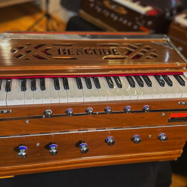 Bengude Fixed 3-Reed Harmonium (Bass/Male/Female)