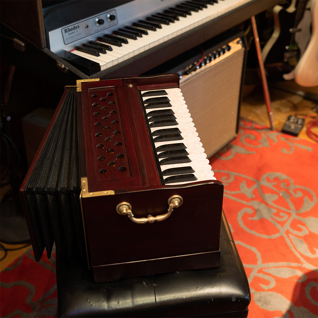 Bhava Lite "Travel" Harmonium | Limited Edition Mahogany