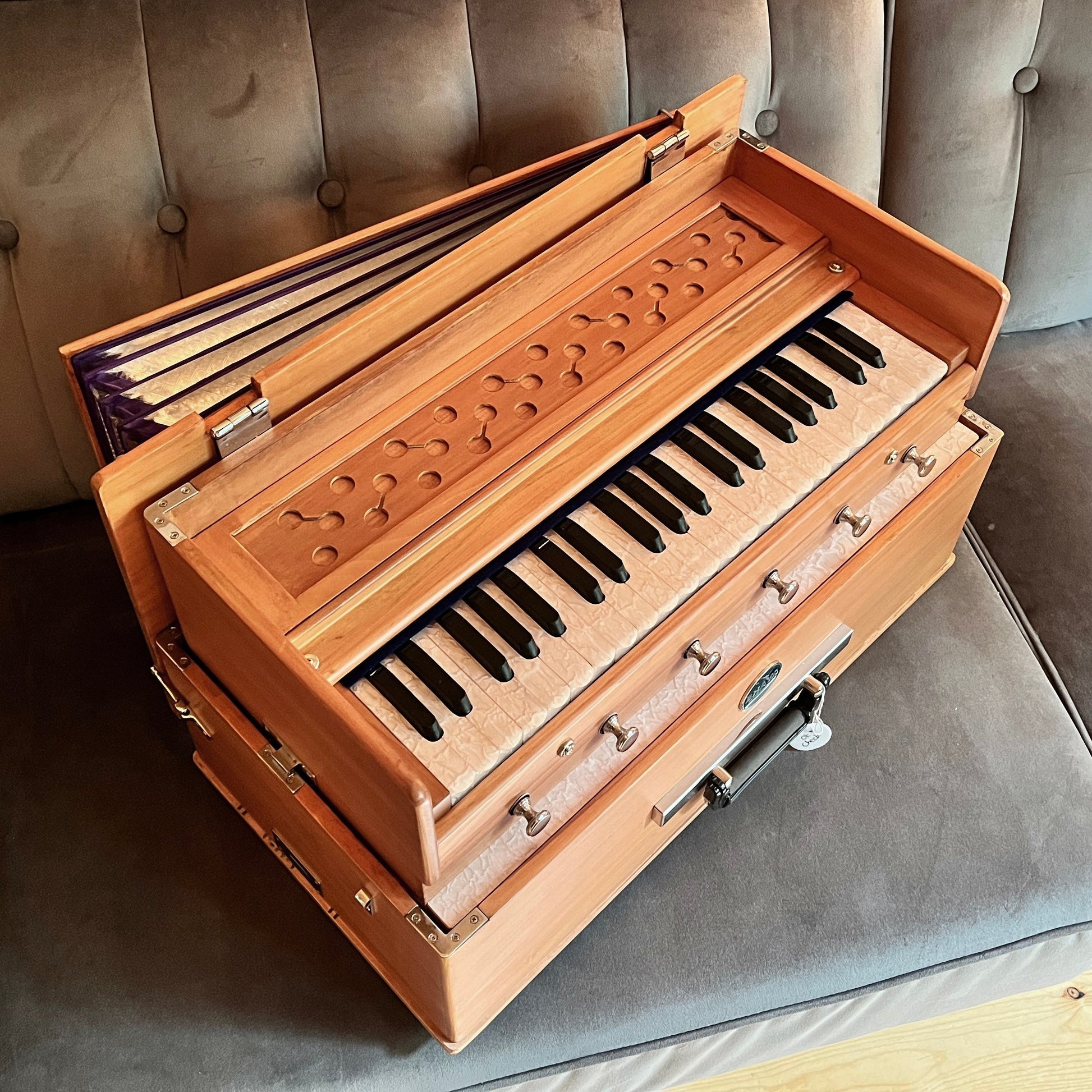 Bhava Classic "Kirtan" Harmonium, Standard Edition