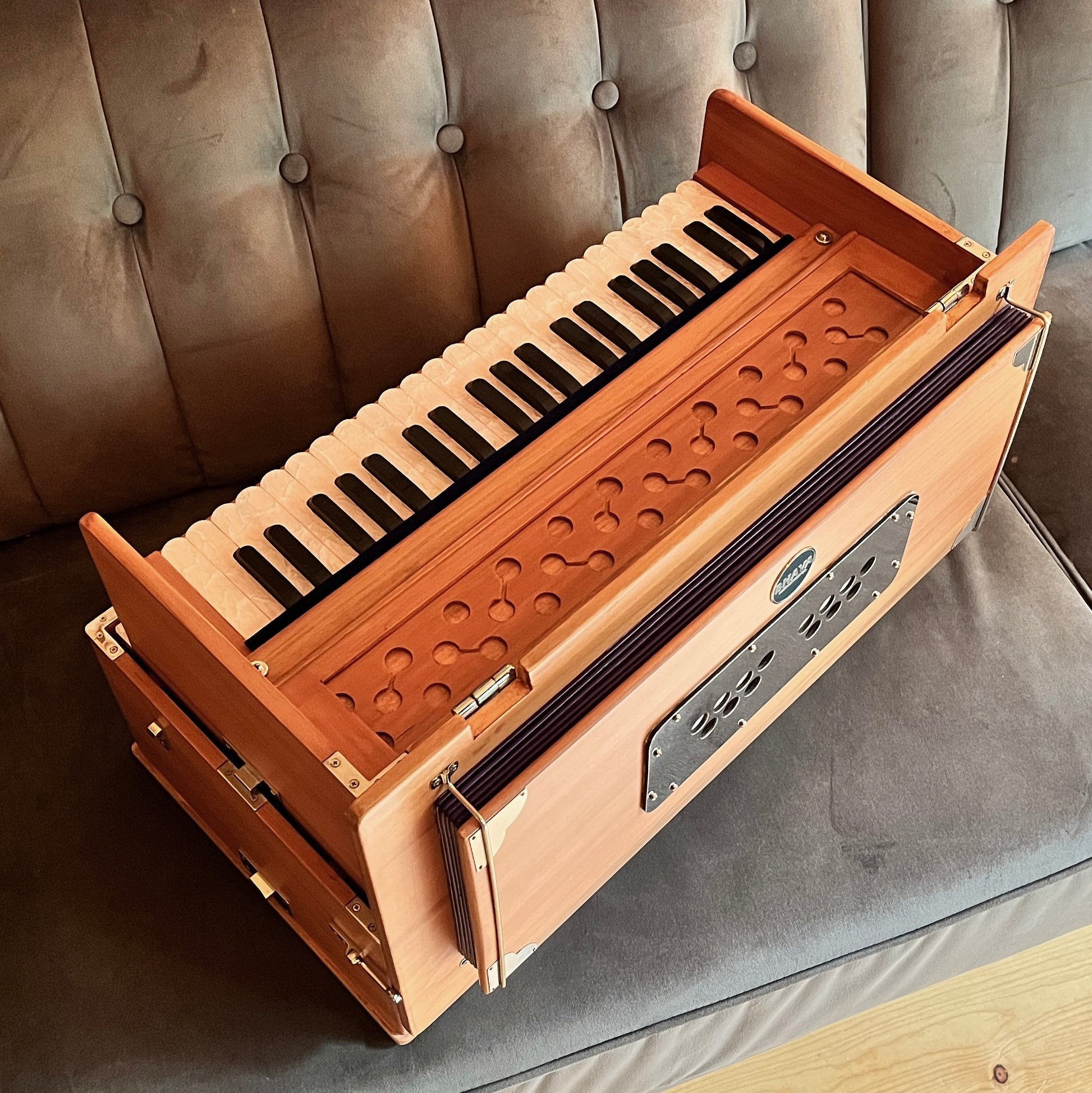 Bhava Classic "Kirtan" Harmonium, Standard Edition